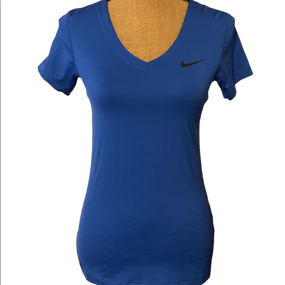 Nike Tops - Nike Pro Women’s Size Medium Blue V-Neck Short Sleeve Tshirt